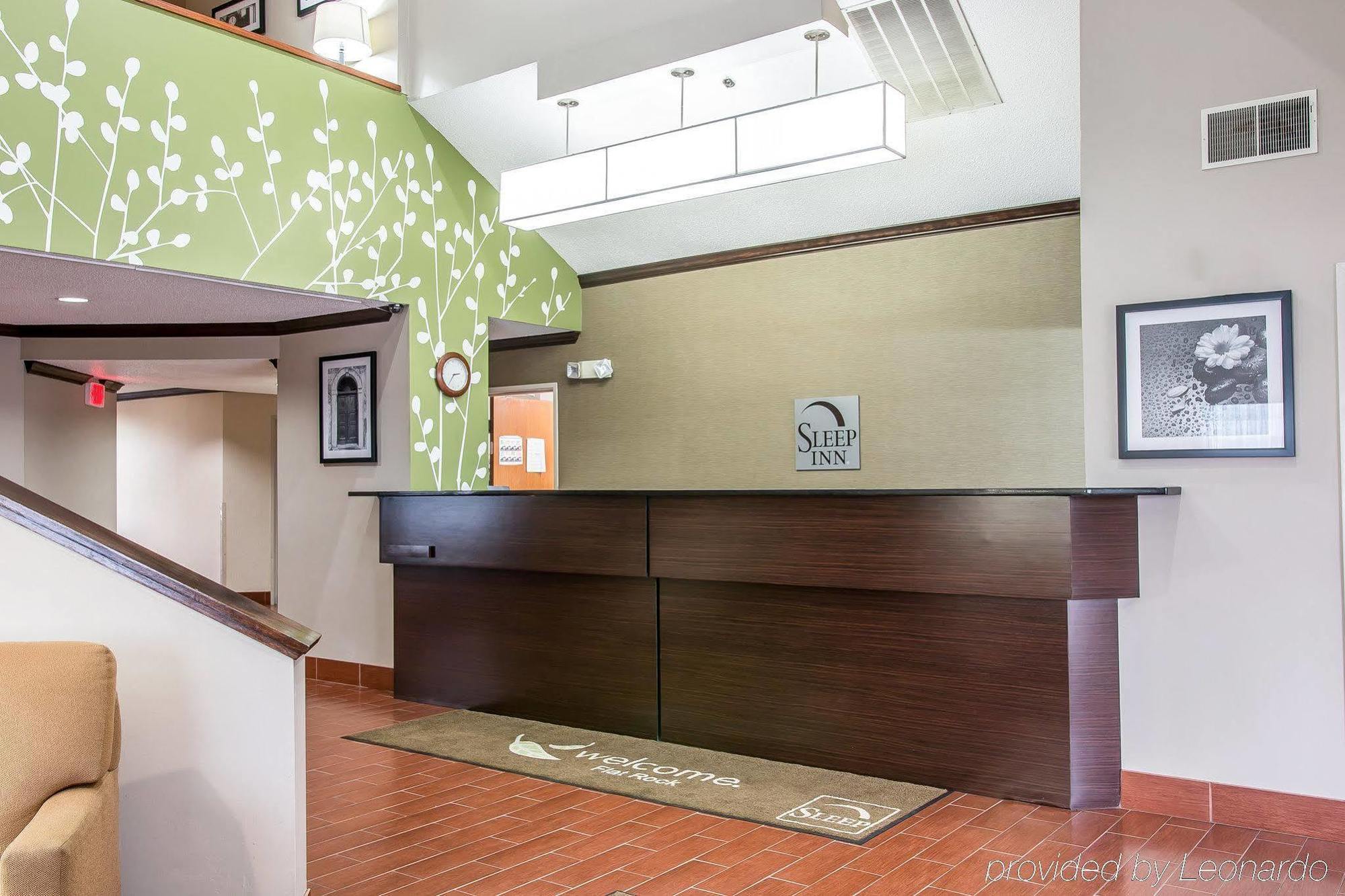 Hotel Baymont By Wyndham Flat Rock Exterior foto